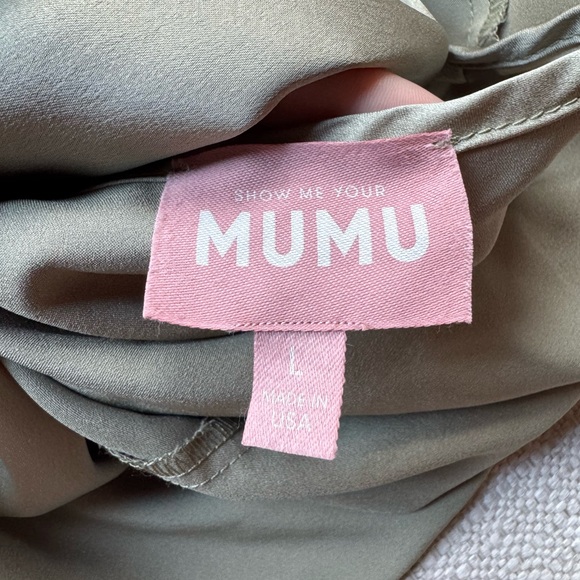 NWOT Show Me Your Mumu First Look Lux Satin Robe - Picture 7 of 7